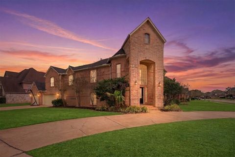 Tiny photo for 1711 Forestlake Drive, Sugar Land, TX 77479 (MLS # 41292823)