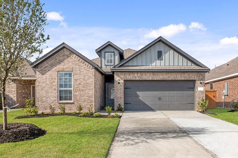Photo of 8843 New Jade Drive, Iowa Colony, TX 77583 (MLS # 36590491)