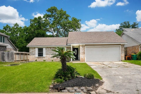 Photo of 434 Dorsal Way, Crosby, TX 77532 (MLS # 94382012)