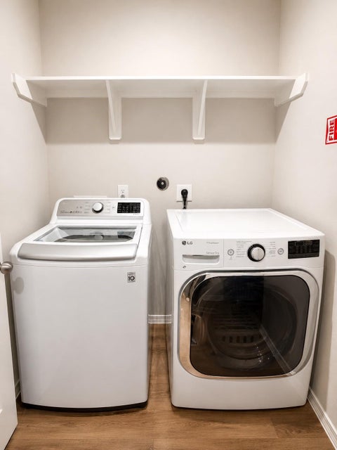 Tiny photo for 463 Dalloway Street, Conroe, TX 77316 (MLS # 21170360)