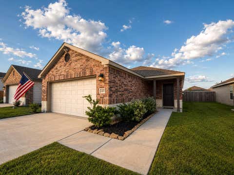 Photo of 463 Dalloway Street, Conroe, TX 77316 (MLS # 21170360)