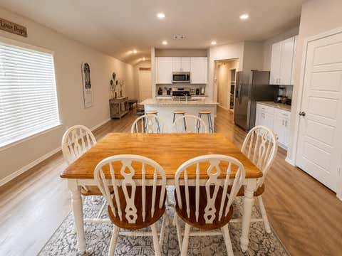 Tiny photo for 463 Dalloway Street, Conroe, TX 77316 (MLS # 21170360)