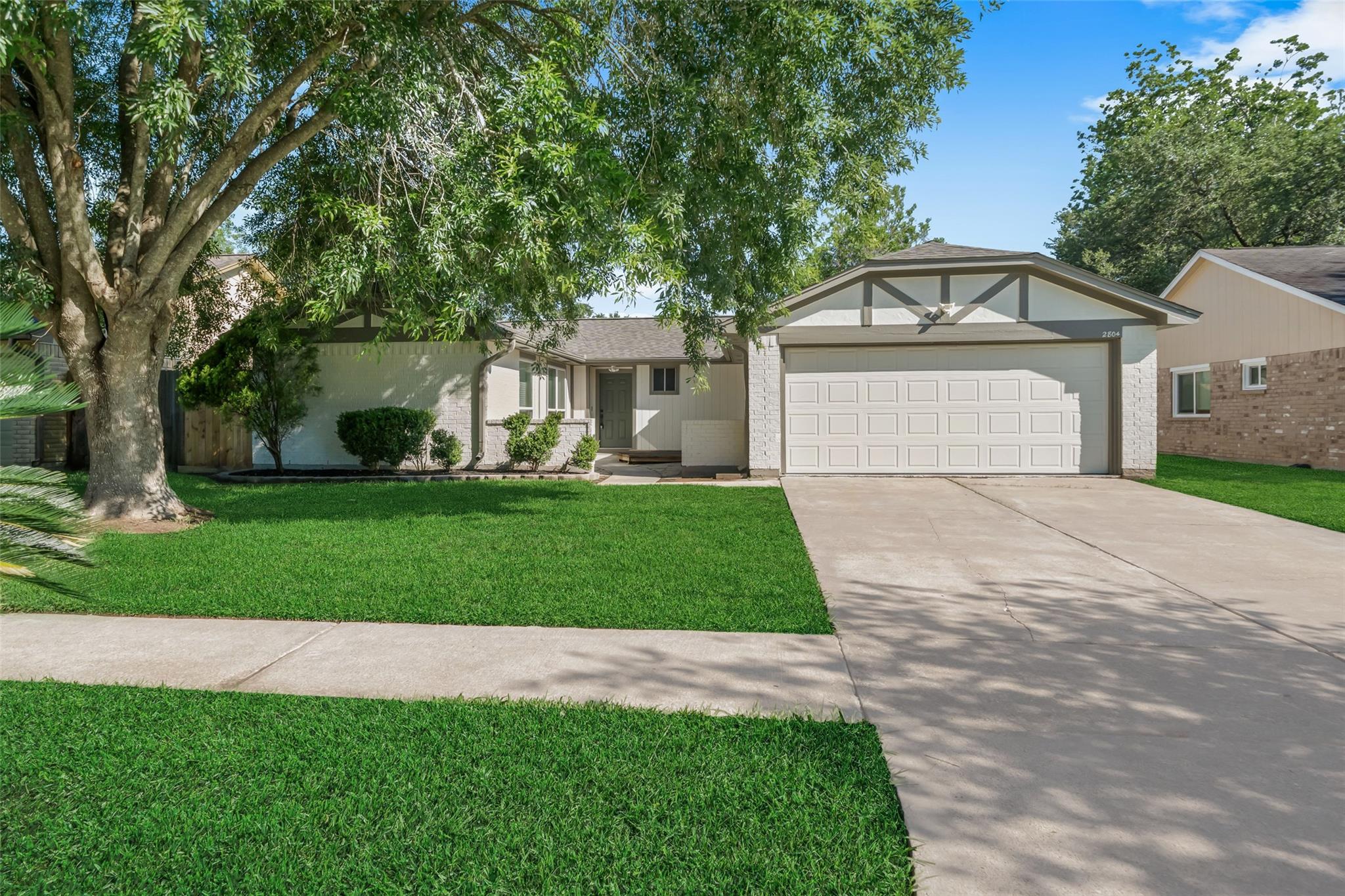 2804 Traveller Drive