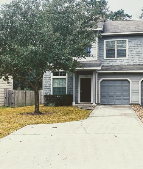 Photo of 317 Woodland Hills Drive #B, Conroe, TX 77303 (MLS # 23852672)