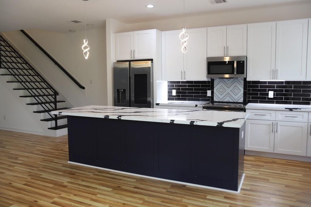 Photo of 5126 Lyndhurst Drive #B, Houston, TX 77033 (MLS # 72760241)