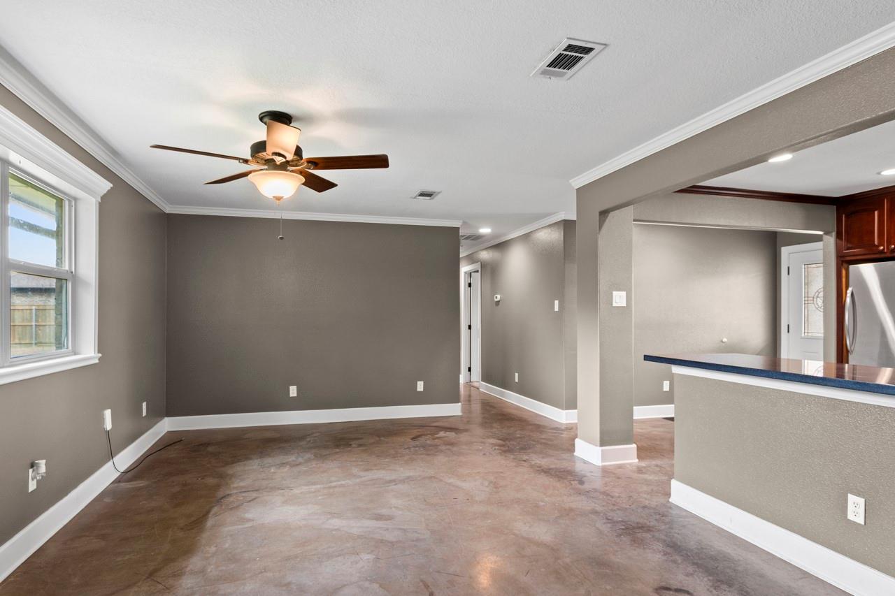 1242 County Road 857