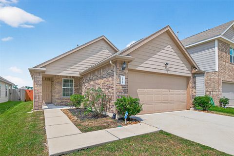 Photo of 4915 Purple Wisteria Lane, Spring, TX 77373 (MLS # 36744092)