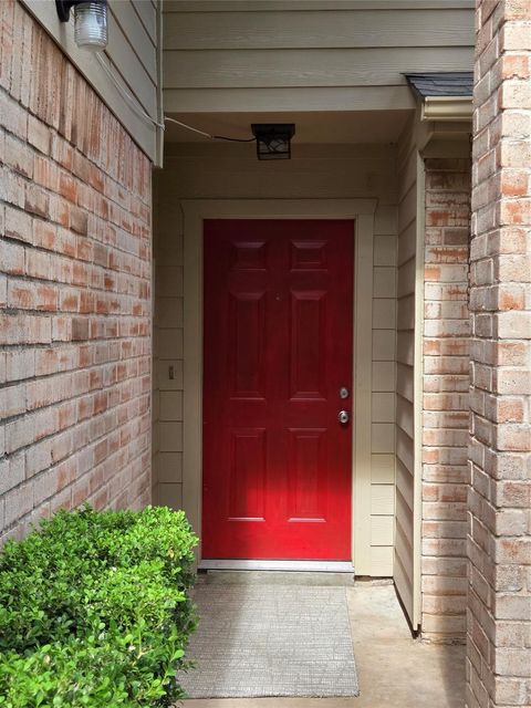 Photo of 2743 Ferry Landing, Sugar Land, TX 77478 (MLS # 50543410)