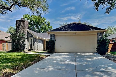 Photo of 4519 Kimball Drive, Pearland, TX 77584 (MLS # 94678689)