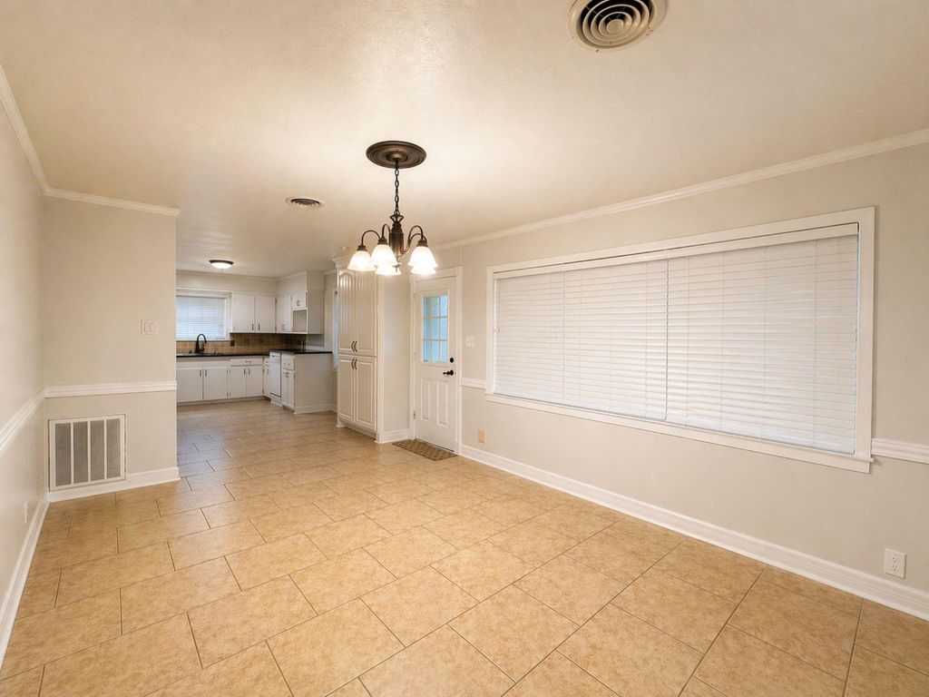 Photo of 6859 Roxbury Road, Houston, TX 77087 (MLS # 59794720)