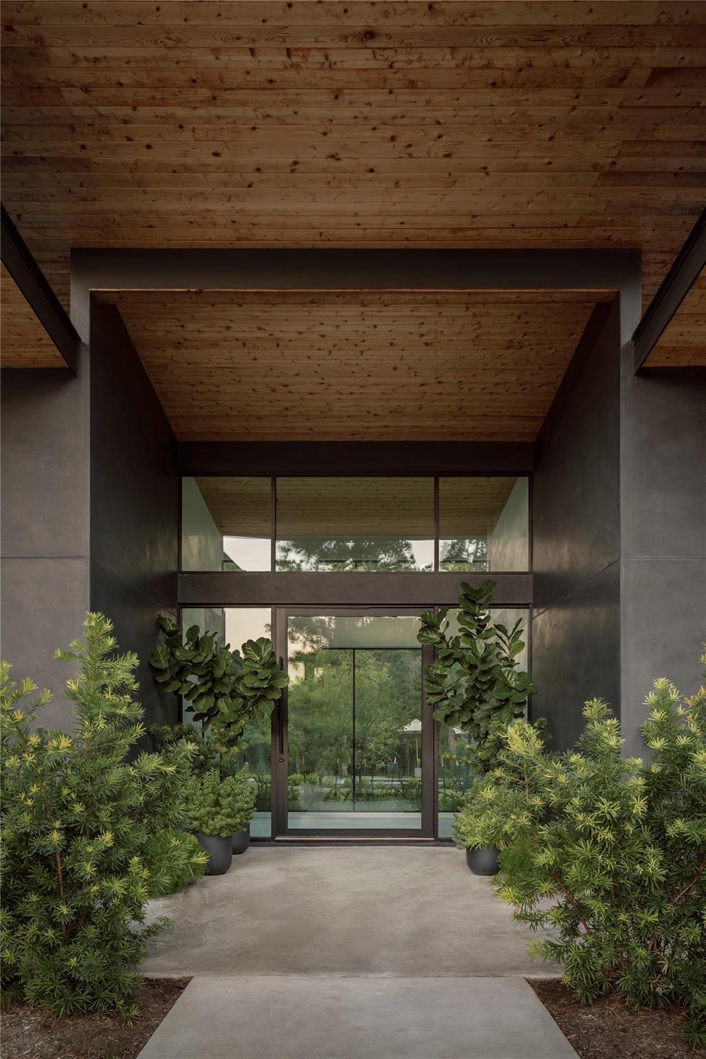 12041 Oak Forest Lane