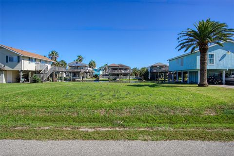 Photo of 16523 Bahama Way, Galveston, TX 77554 (MLS # 74187530)