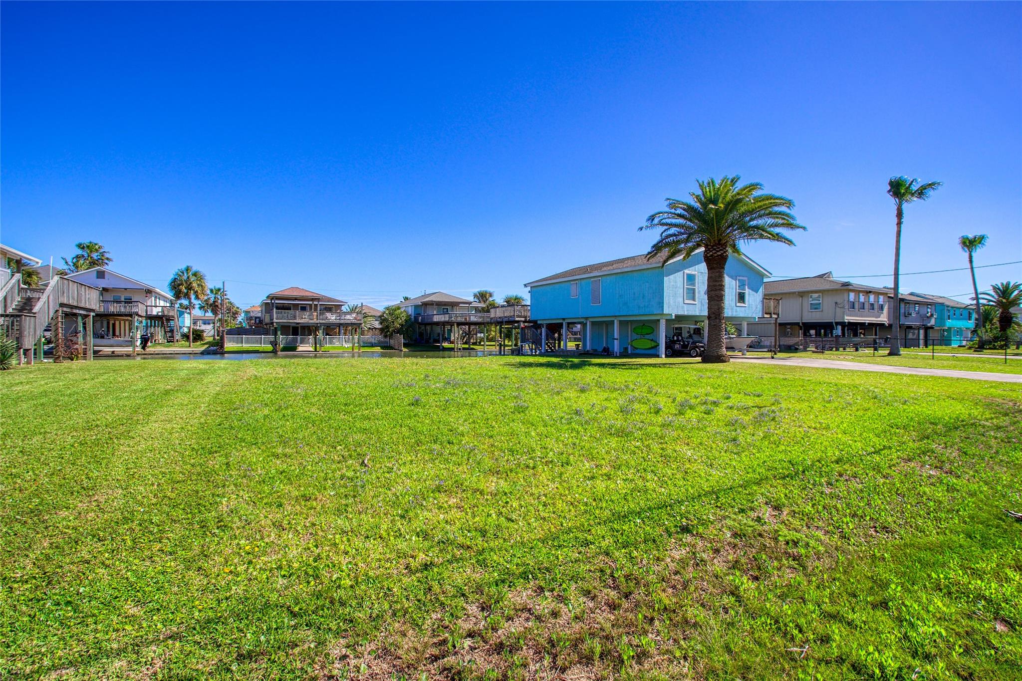 16523 Bahama Way