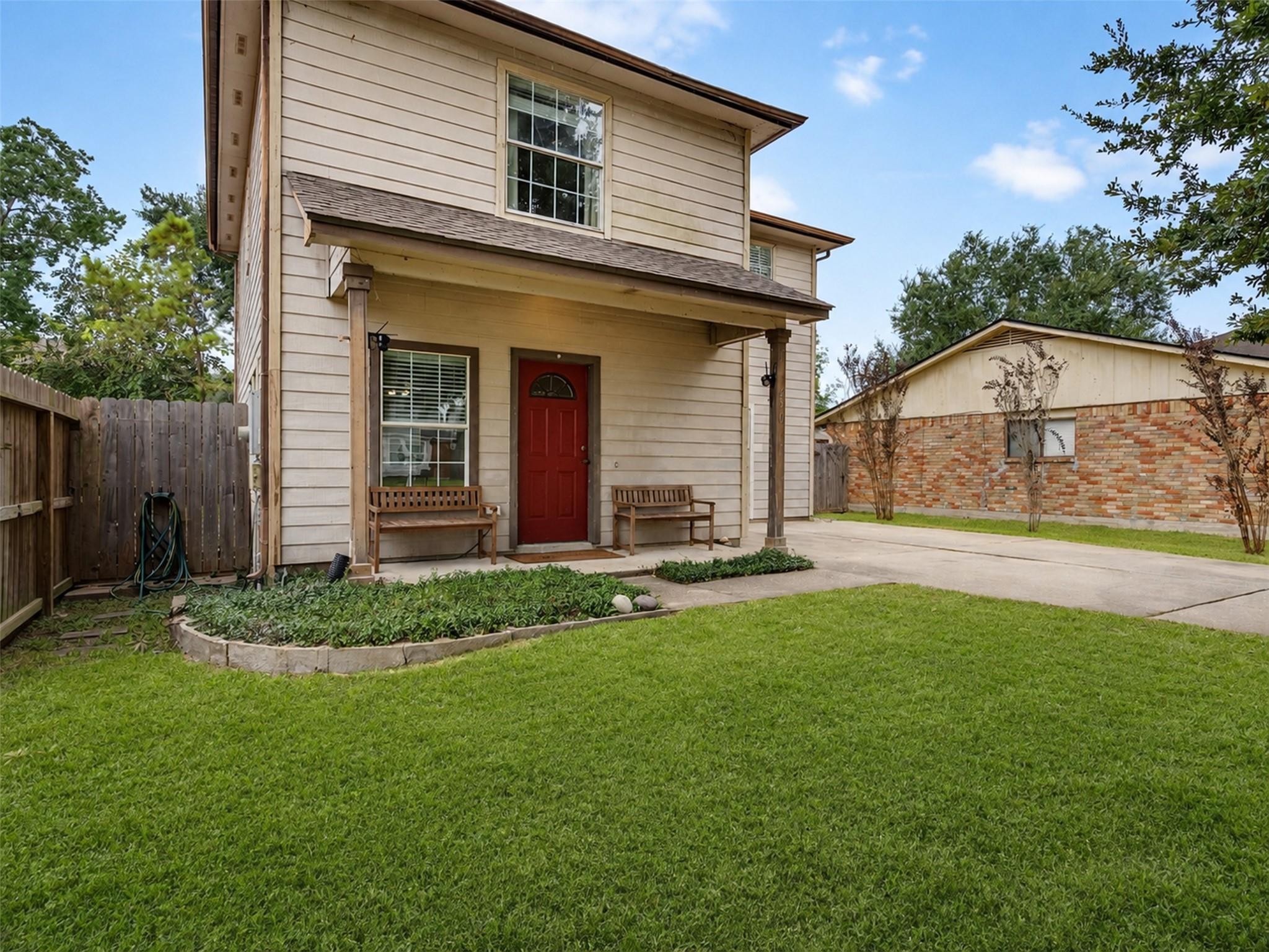 4903 Moody Reef Drive