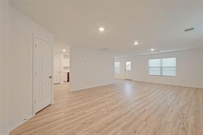 11098 N Lake Mist Lane