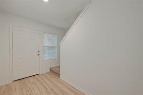 11098 N Lake Mist Lane