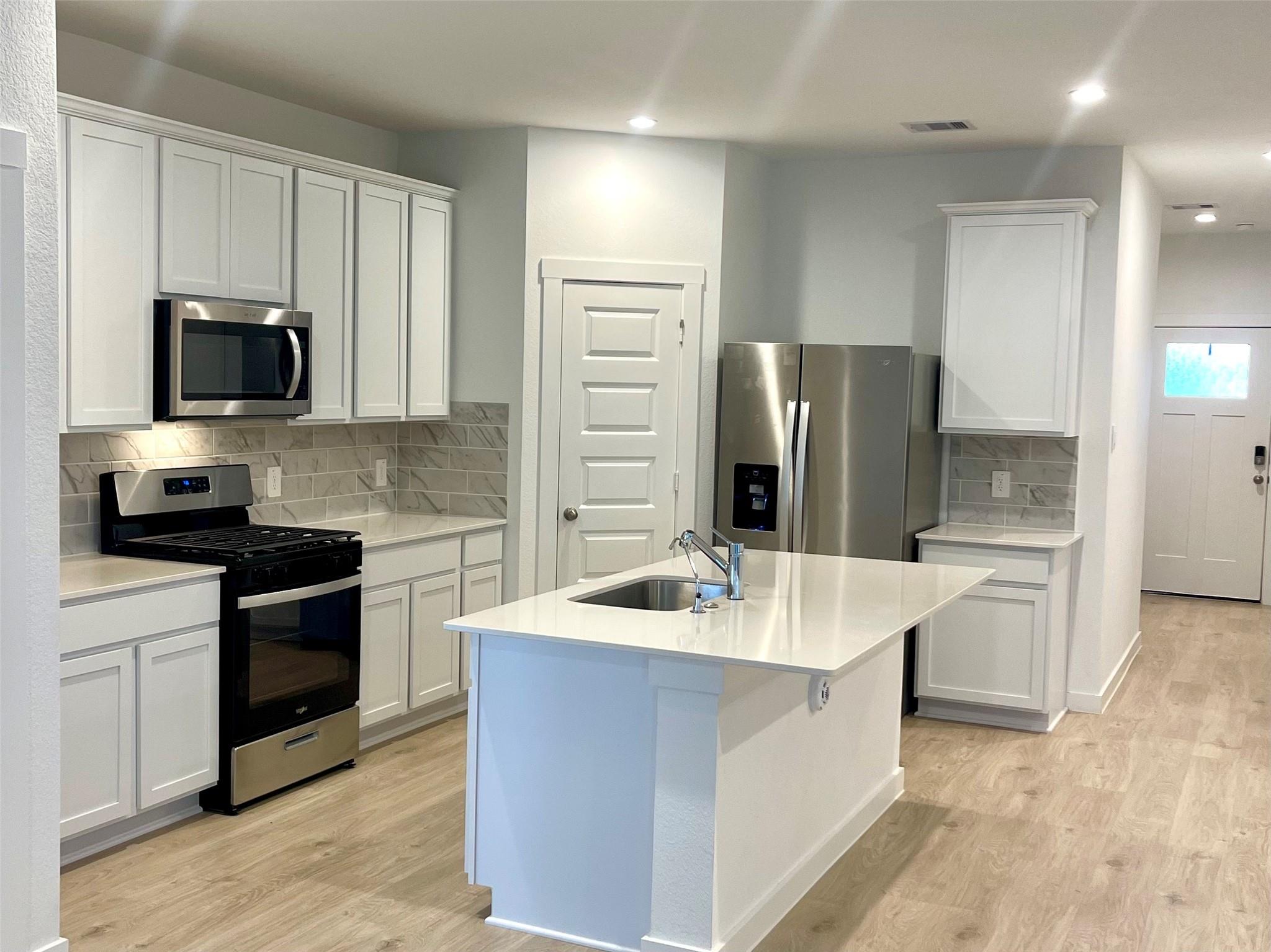31710 Carlisle Cove Ct
