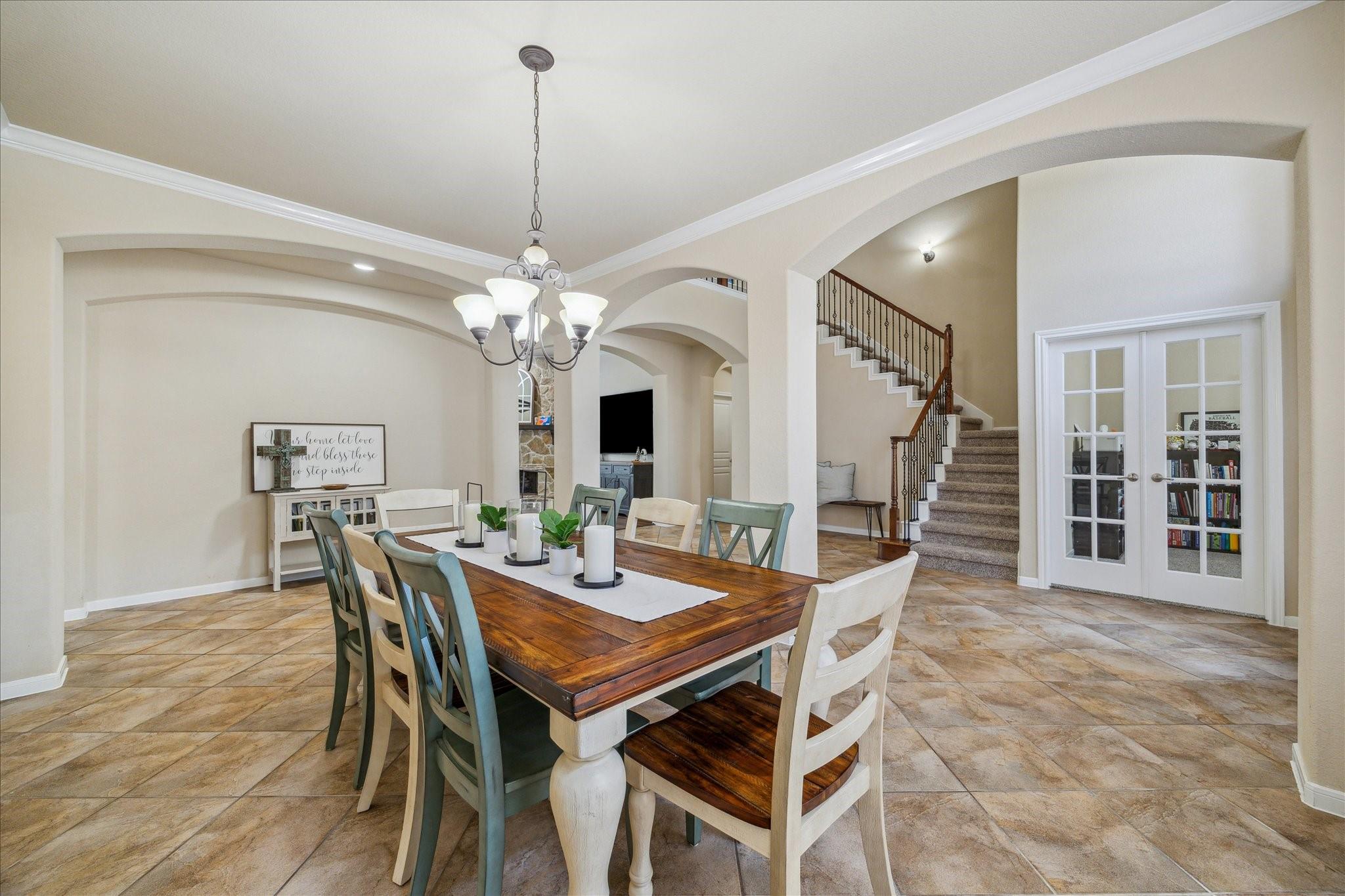 11911 Lake Mead Lane