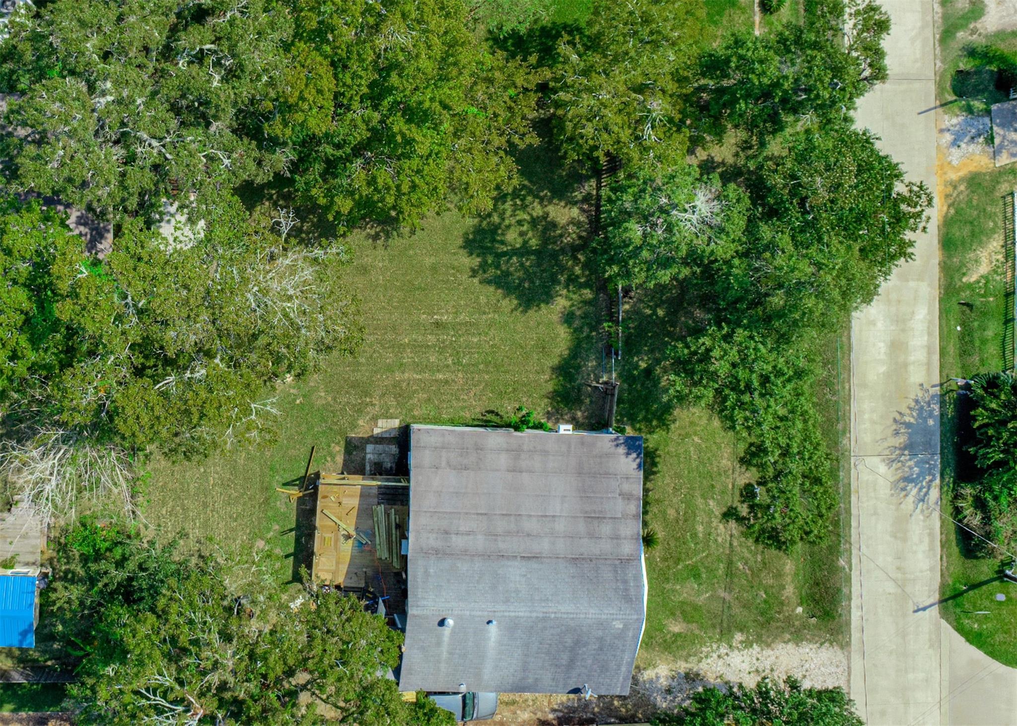 914 Hawthorne