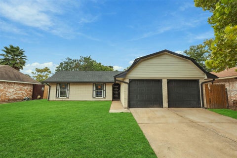 Photo of 11839 Shady Meadow Street, Houston, TX 77039 (MLS # 16548522)