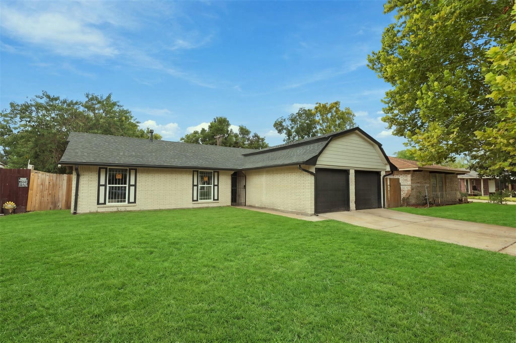 Photo of 11839 Shady Meadow Street, Houston, TX 77039 (MLS # 16548522)