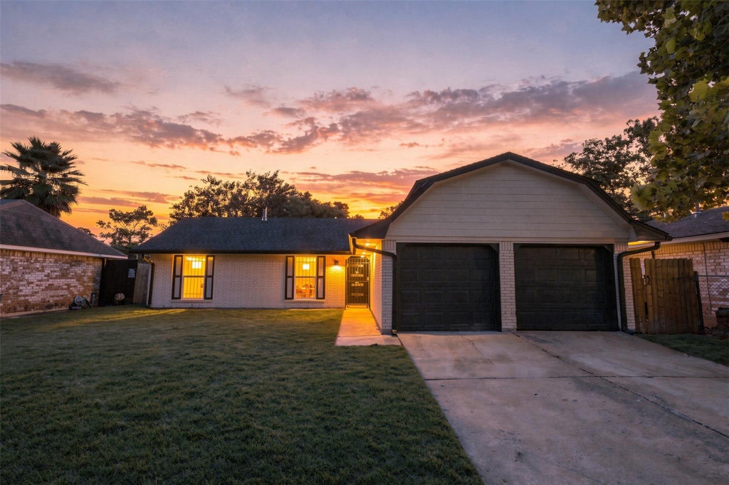 Photo of 11839 Shady Meadow Street, Houston, TX 77039 (MLS # 16548522)