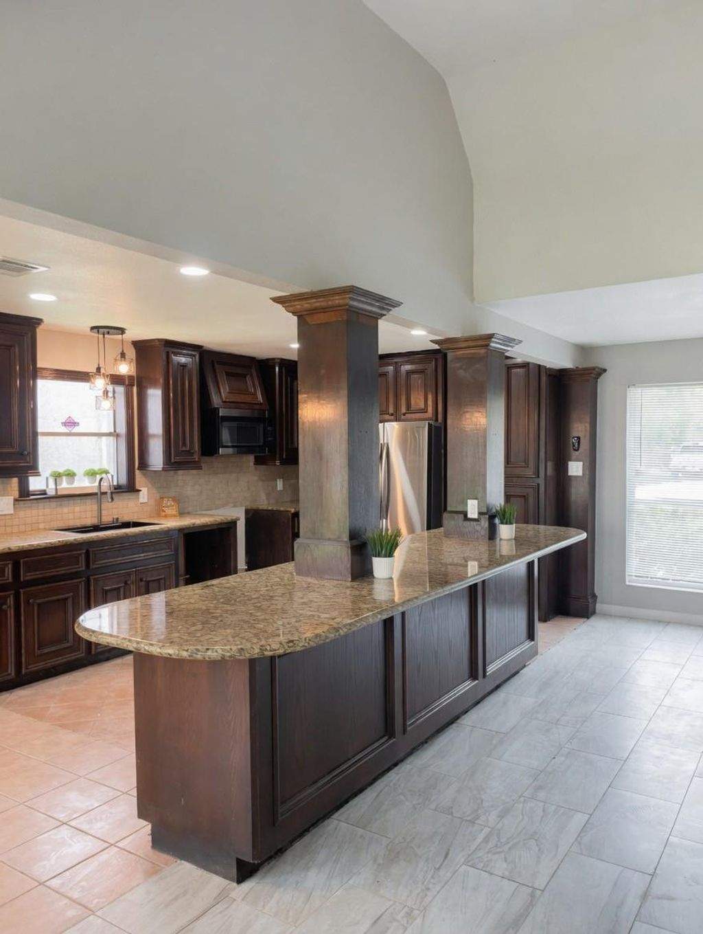 Photo of 11319 Paramount Lane, Houston, TX 77067 (MLS # 32832842)
