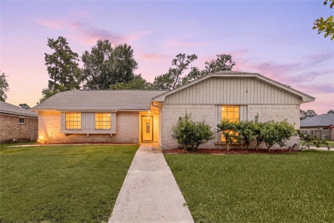 Photo of 6602 Fallengate Drive, Spring, TX 77373 (MLS # 18045362)