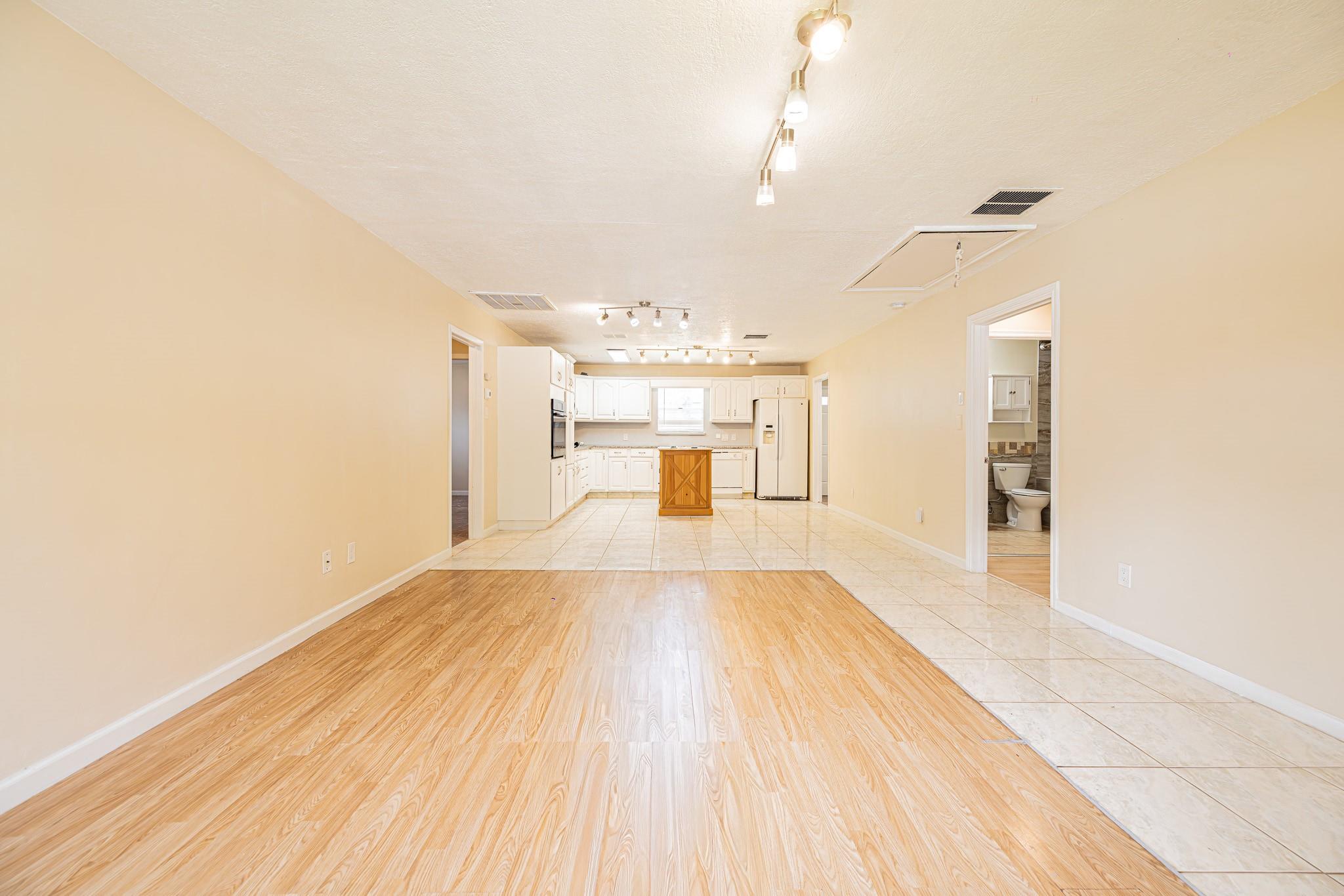 4113 Edison Street