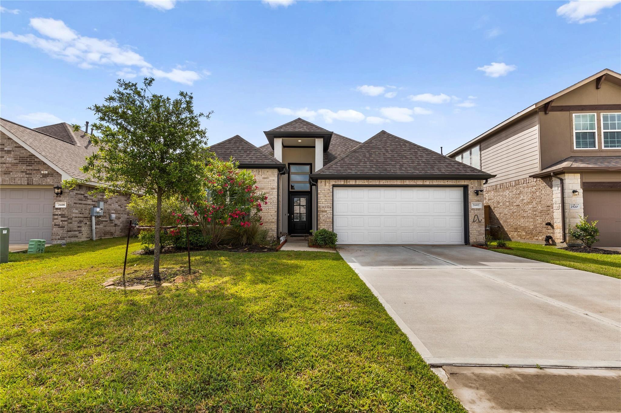 2602 Arbor Edge Crossing