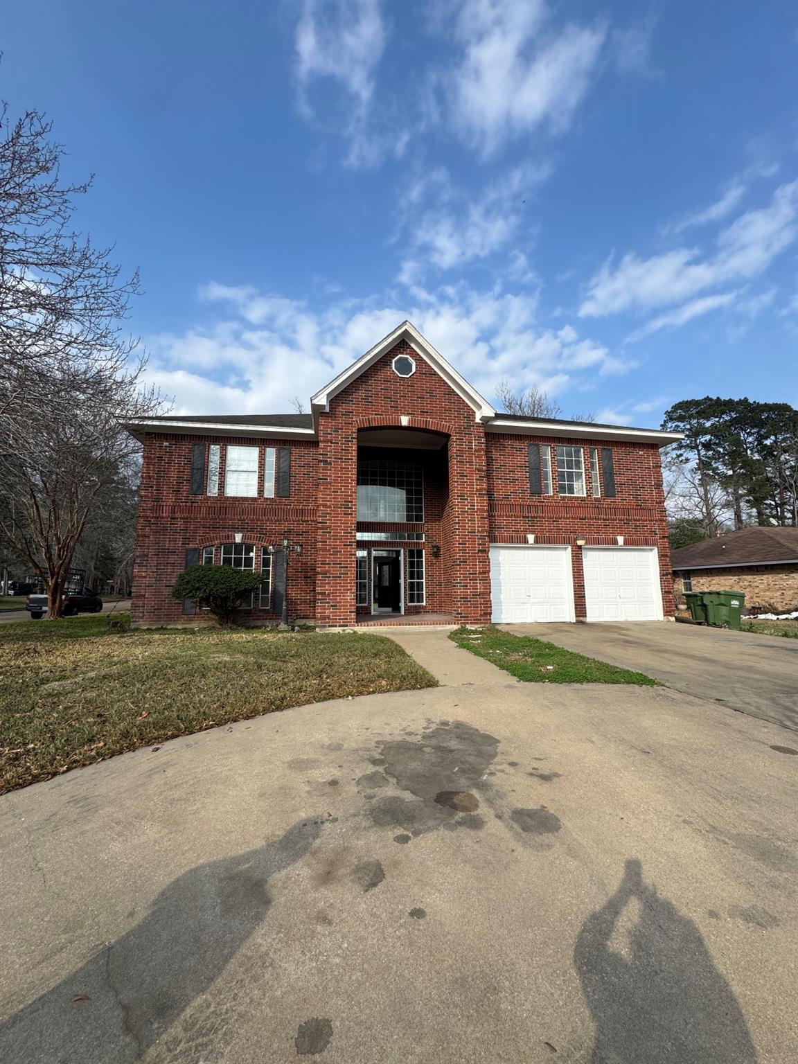201 Pebble Springs