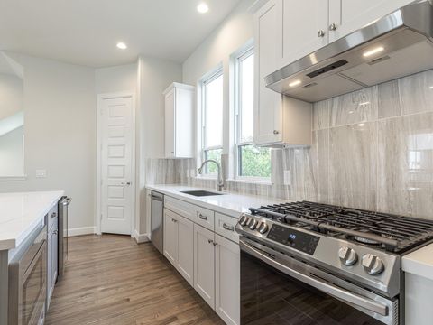 2806 Grand Fountains Drive I Houston TX 77054