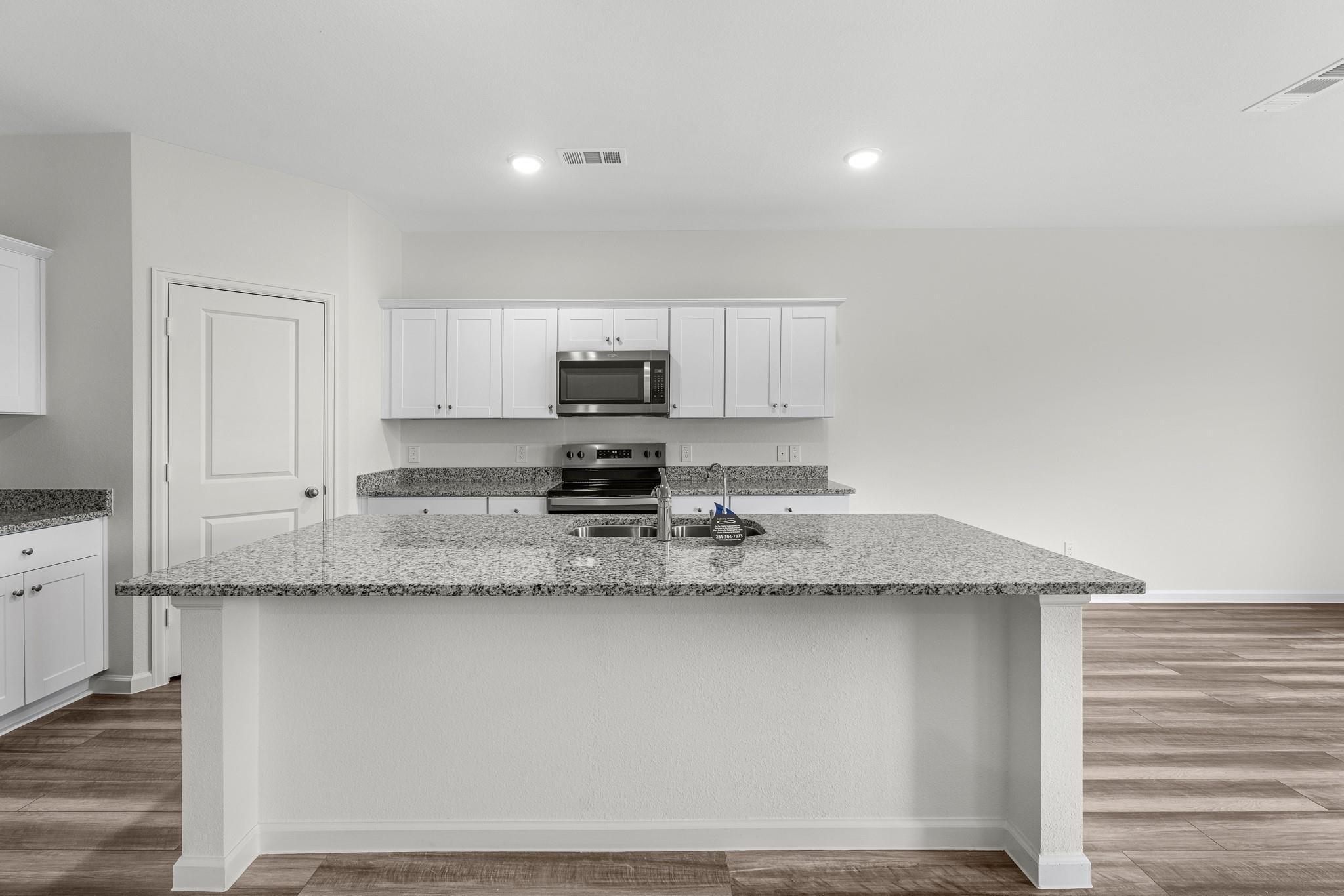 3130 Diamond View Lane