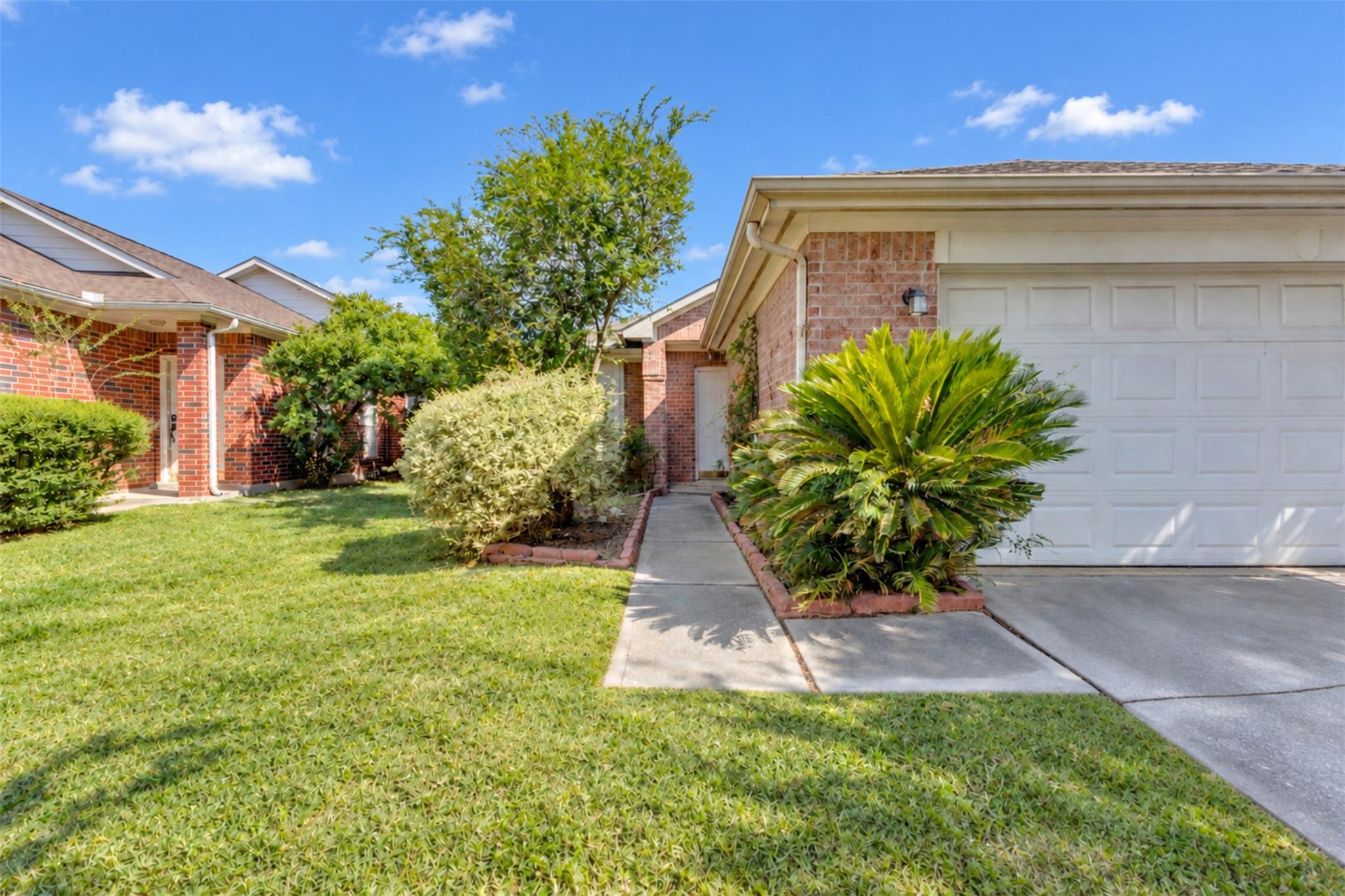 7434 Parkland Manor Drive