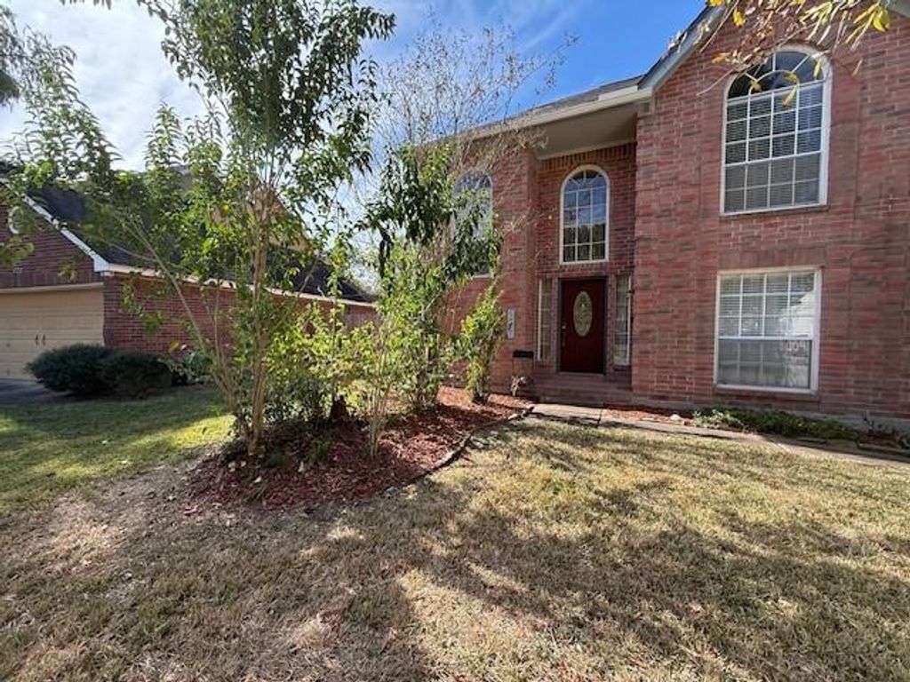 Photo of 1207 Mabry Mill Road, Houston, TX 77062 (MLS # 36365848)