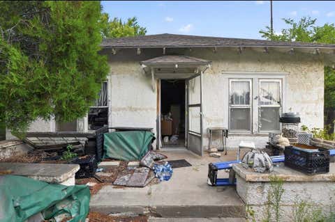 Photo of 201 E 2nd Street, Higgins, TX 79046 (MLS # 77293689)