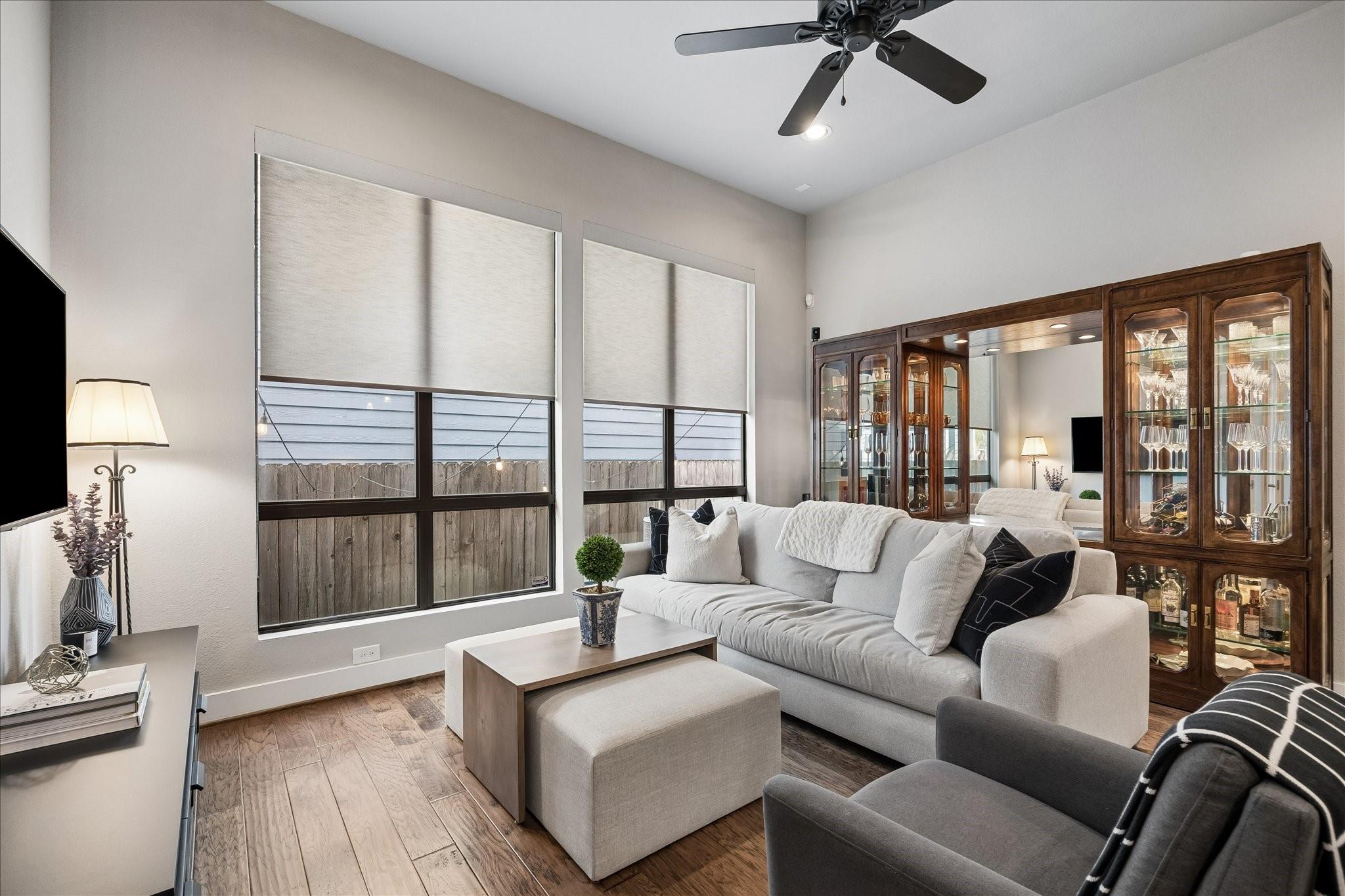2410 Couch Street