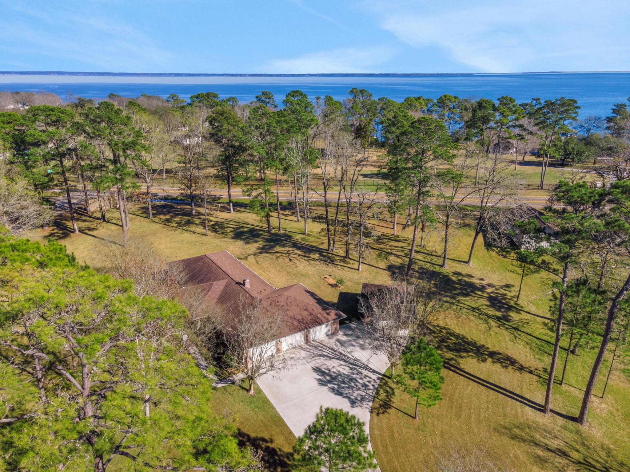 41 S Holly Glen Drive