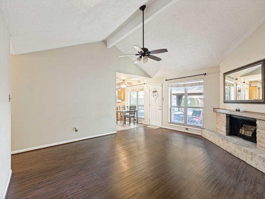 1615 Pecan Hollow Street