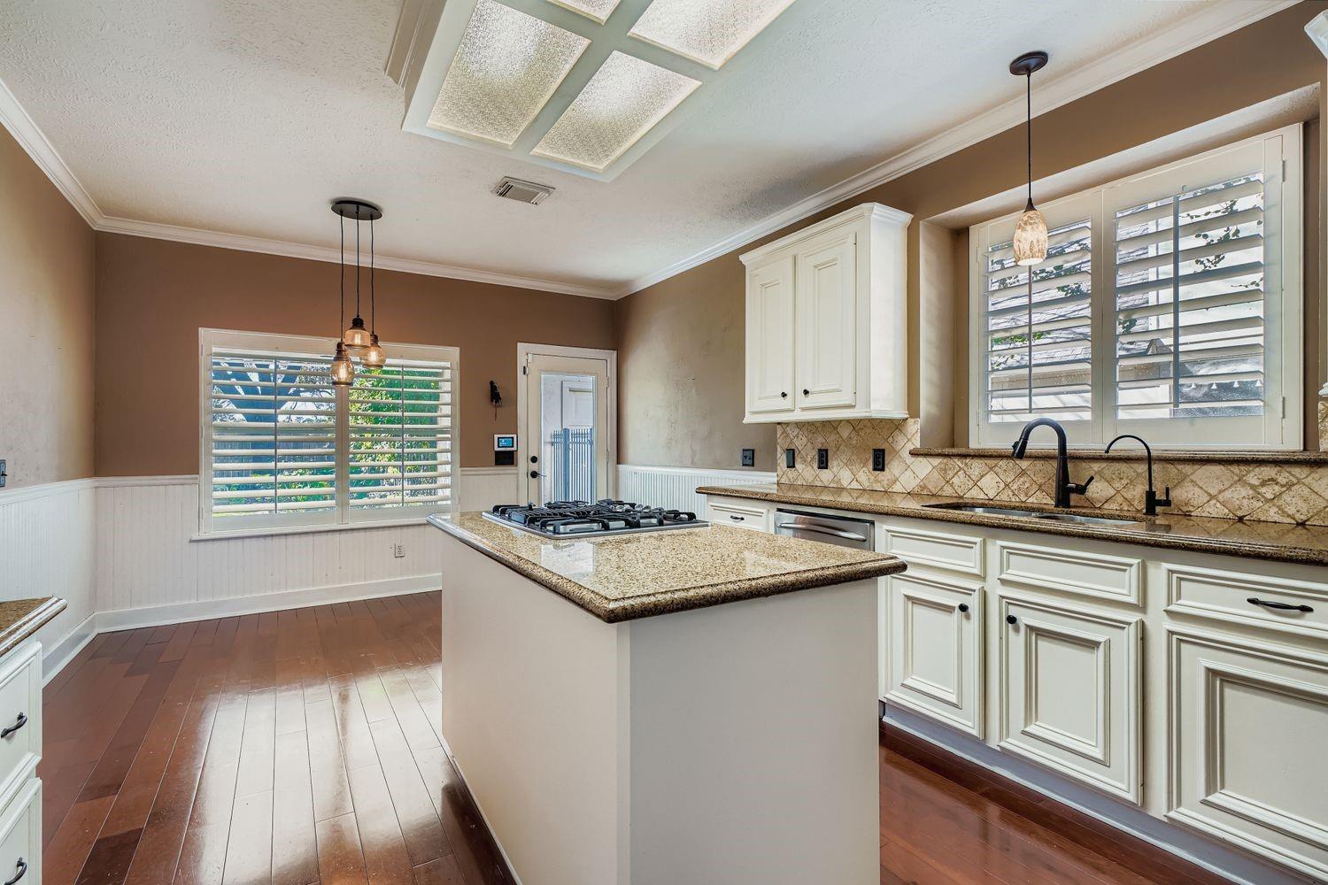 17415 Aspen Oak Court