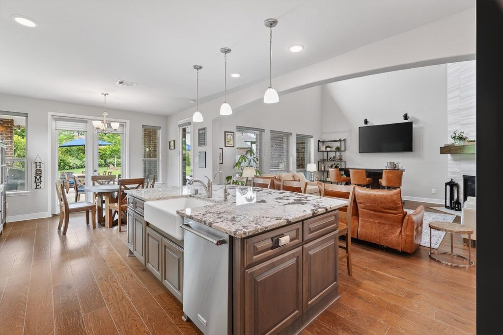 Photo of 90 Birch Canoe Drive, Tomball, TX 77375 (MLS # 46556074)