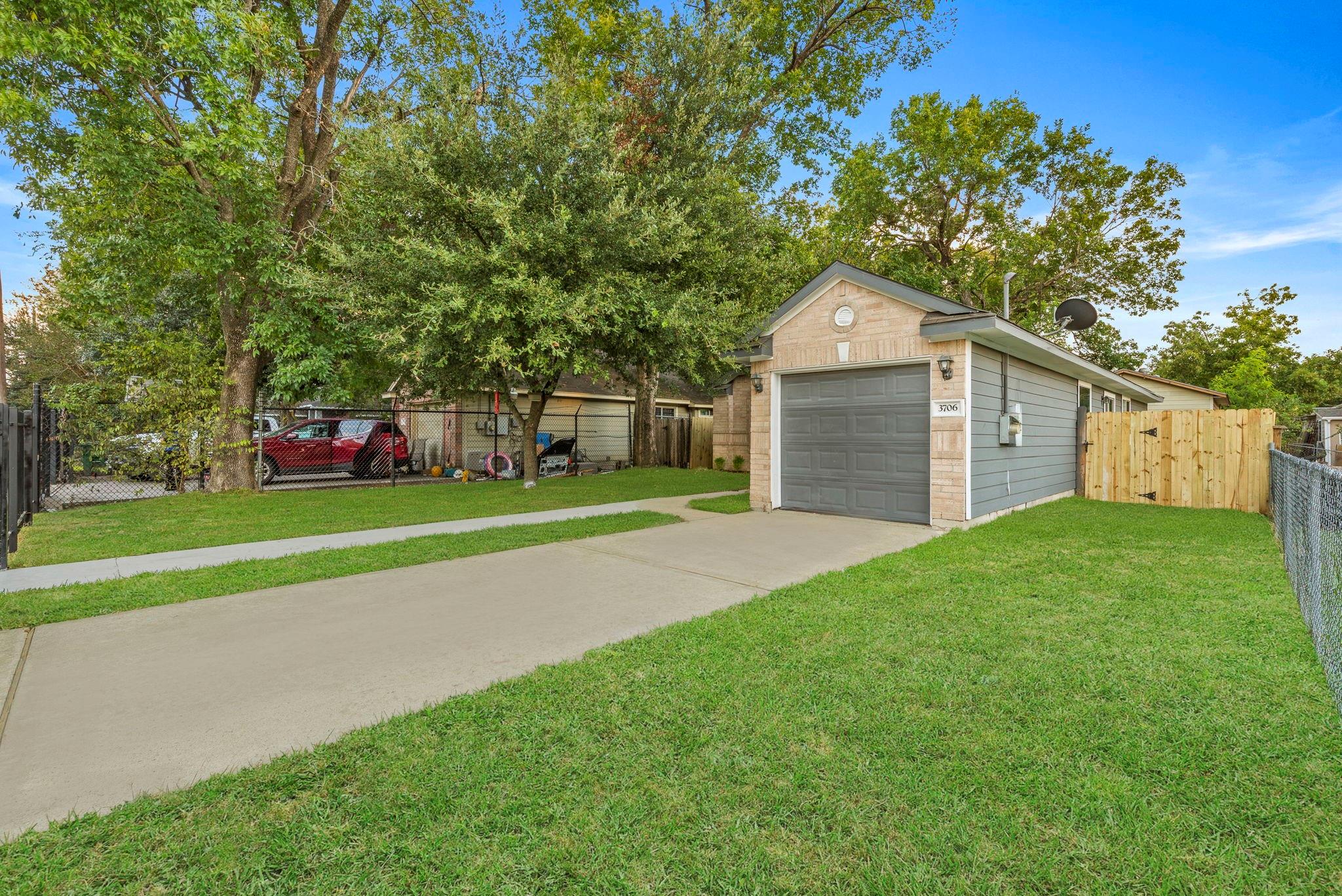 3706 Lucille Street