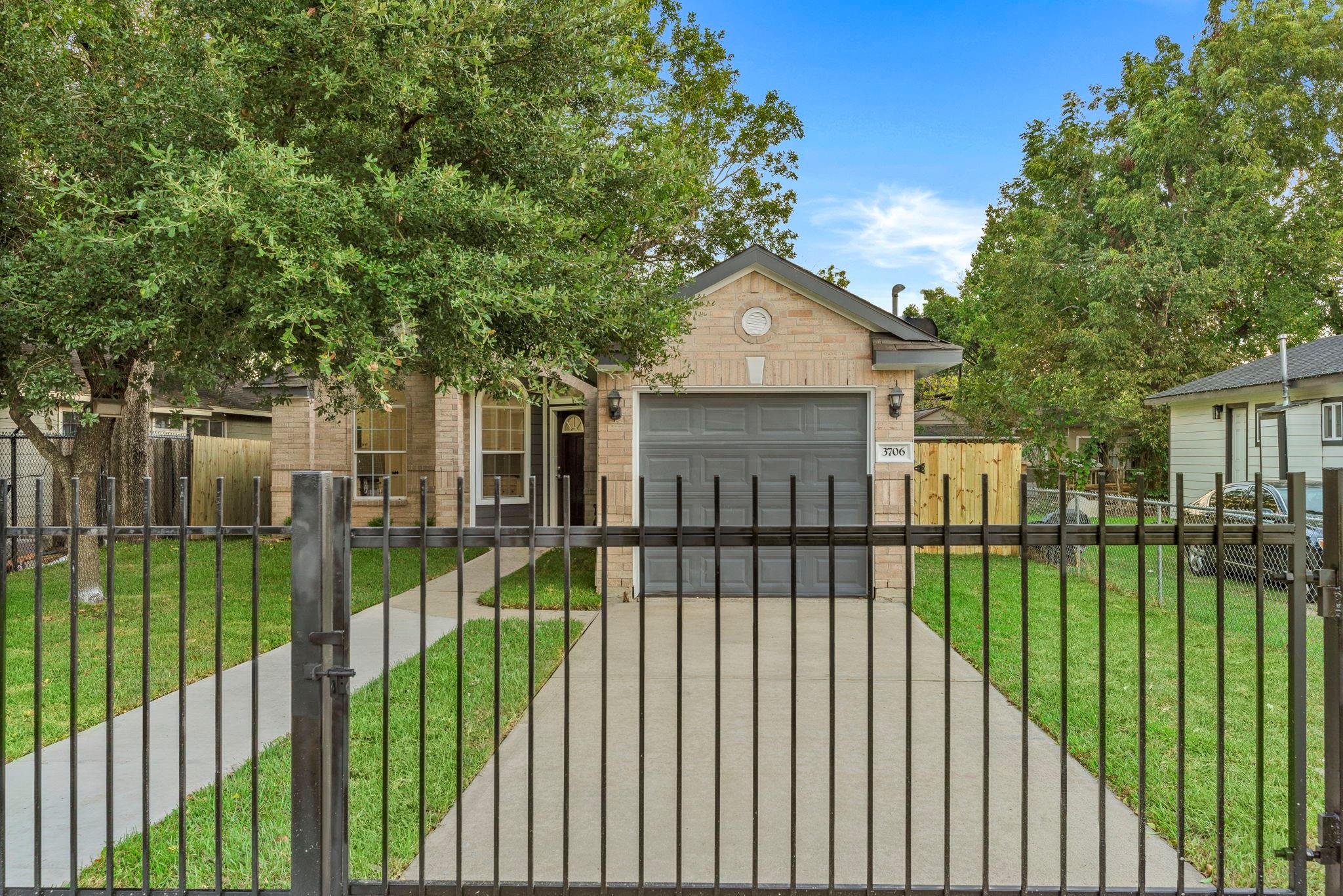 3706 Lucille Street