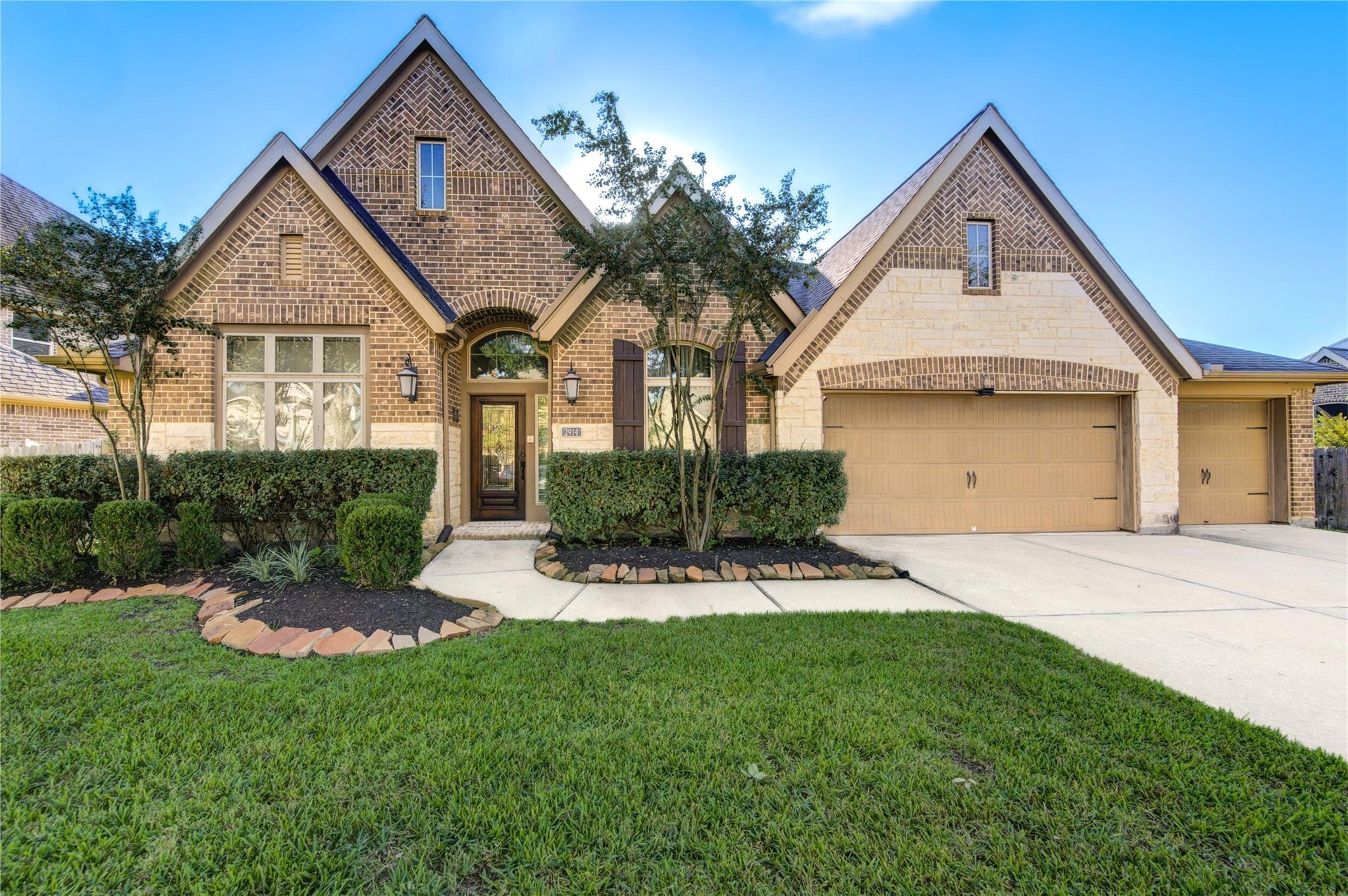 2914 Legend Hill Drive