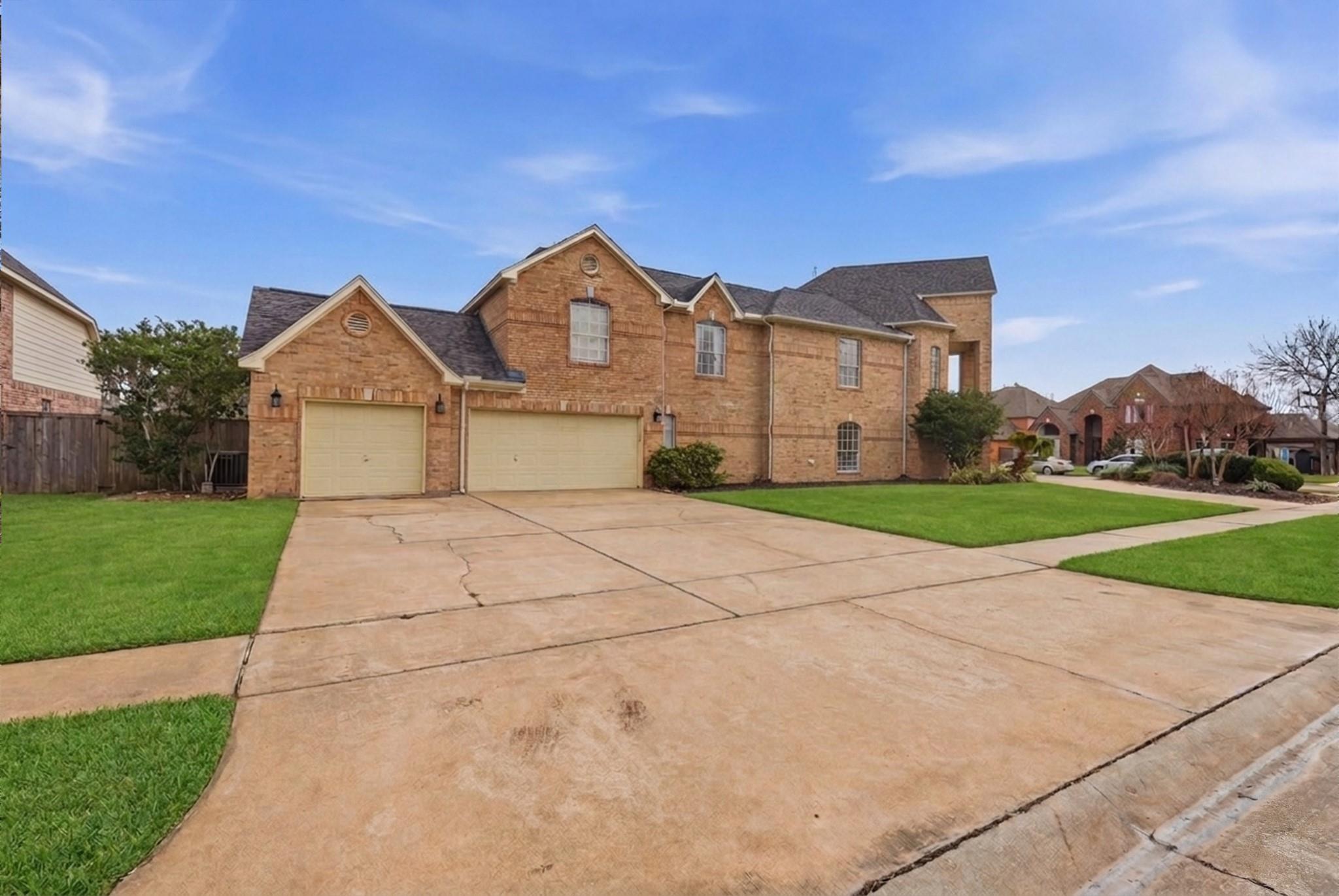 1711 Forestlake Drive