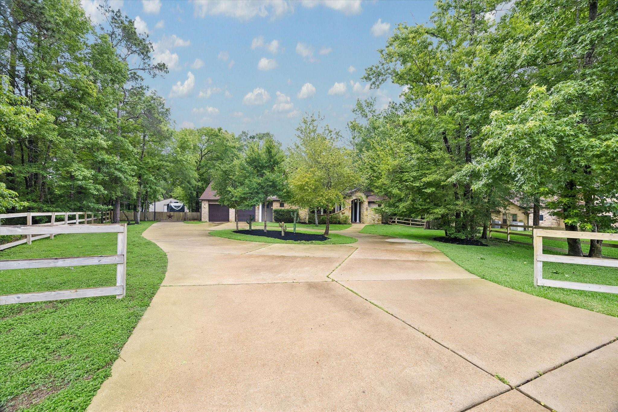 11409 Oak Springs Drive