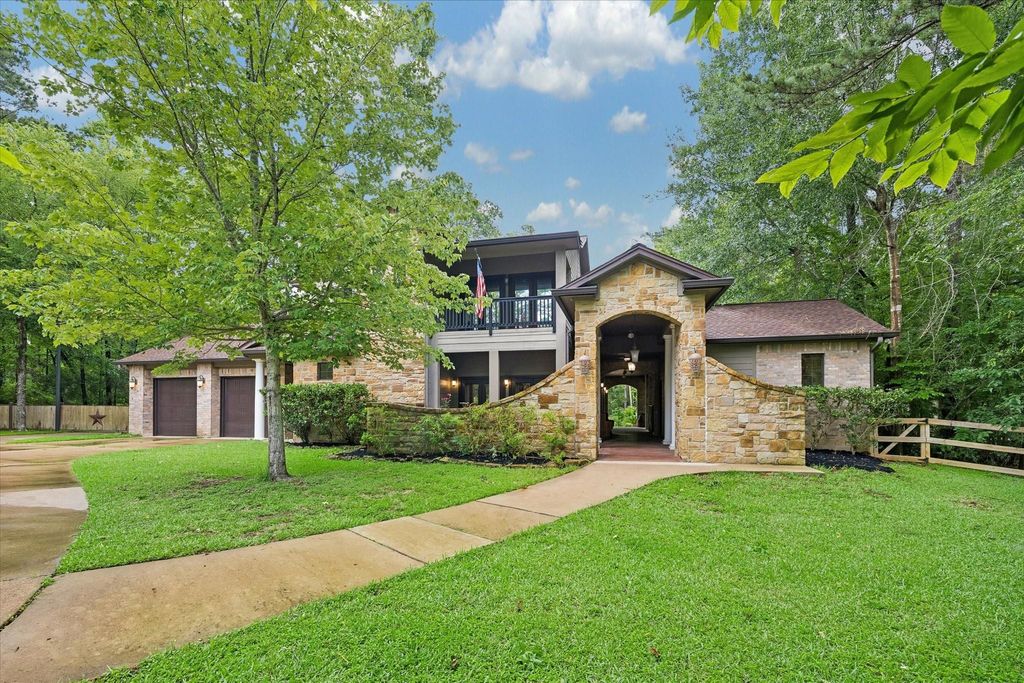 Photo of 11409 Oak Springs Drive, Willis, TX 77378 (MLS # 75439892)