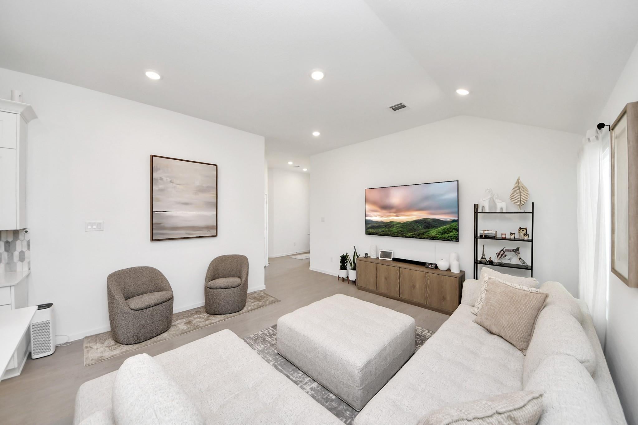 2418 Phantom Quartz Drive