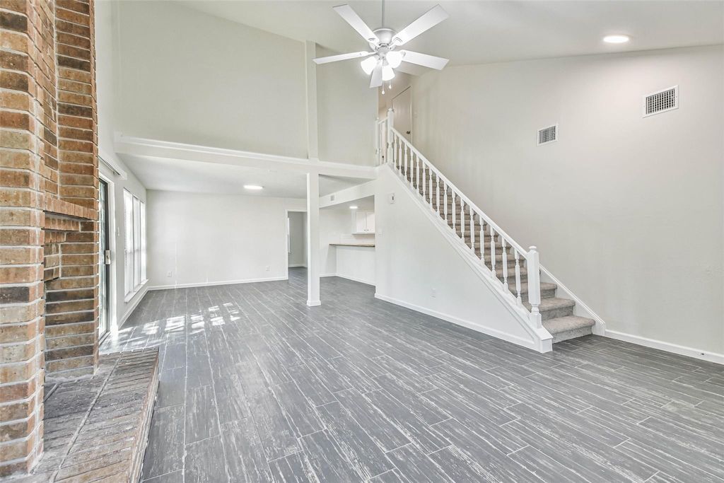 Photo of 5222 Creek Shadows Drive, Houston, TX 77339 (MLS # 19012675)