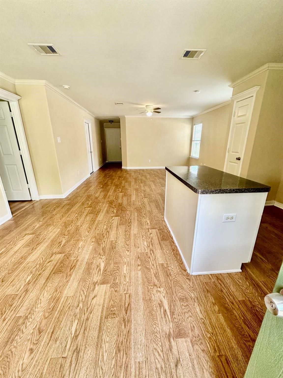 6715 Waterlilly View